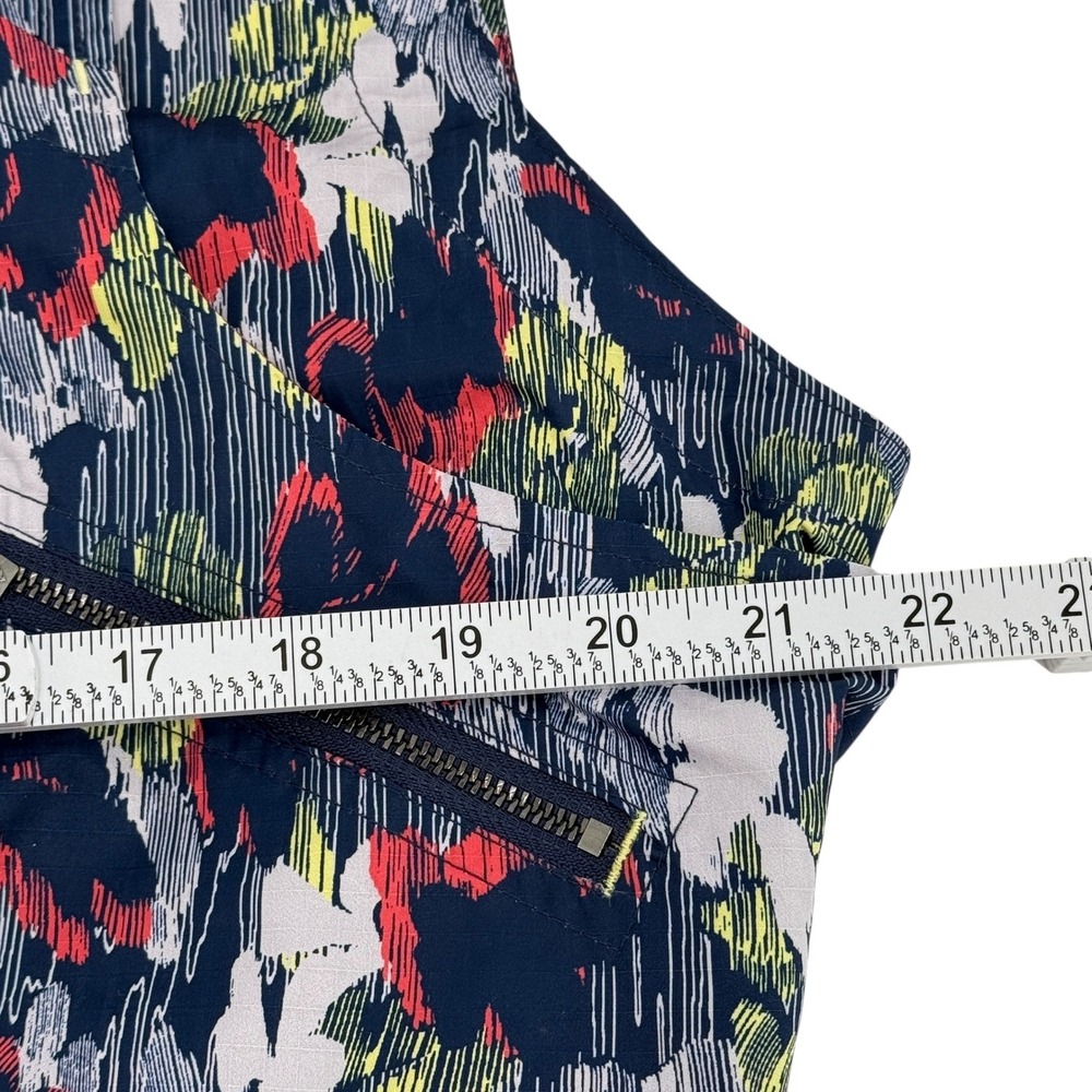 Free People Movement Vest XS Full Zip Pocket Floral Print Hidden Hood NEW - Picture 11 of 15